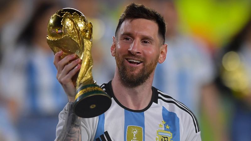 Lionel Messi - Người thiết lập kỷ lục số lần giành Bóng Vàng